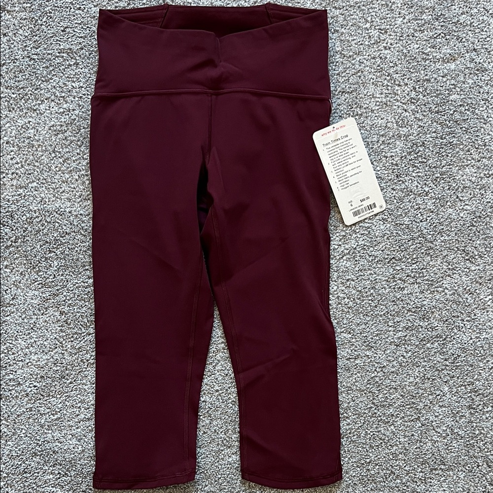 Lululemon Maroon Train Times Crop